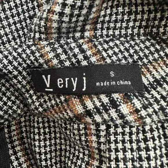 Very J Gray Plaid Jumpsuit - Picture 2 of 11